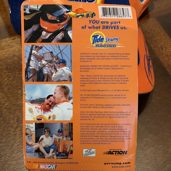 NASCAR Ricky Craven 32 Tide Downy Racing Hat & 2004 Chevy Monte Carlo Race Car - Picture 10 of 12